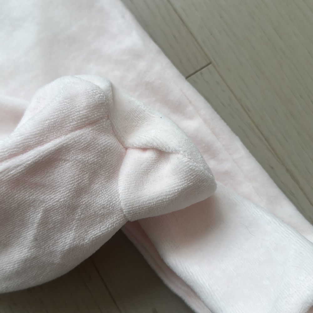 Pack of 2Baby girl footed onesies - dark pink & baby pink - 0-3 and 3-6 months - Picture 10 of 12